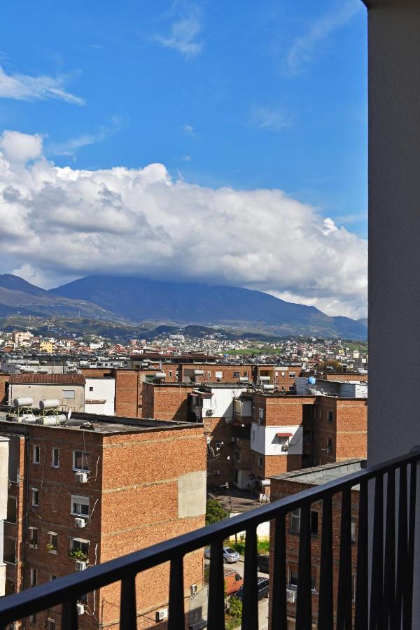 Vibrant Apartment Τίρανα Εξωτερικό φωτογραφία