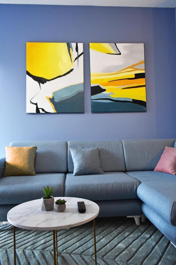 Vibrant Apartment Τίρανα Εξωτερικό φωτογραφία